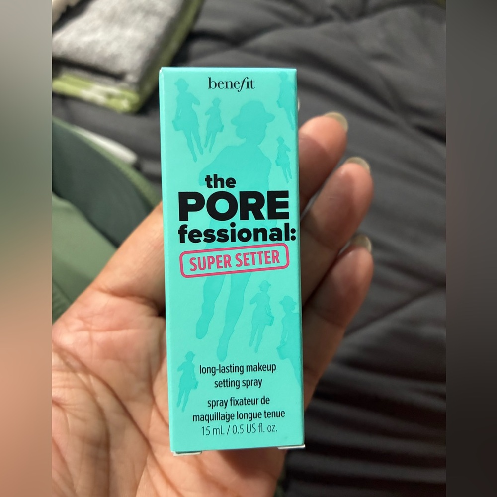 ⛔️ SOLD ⛔️ FREE with purchase | Benefit Super Setter Makeup Spray Mini